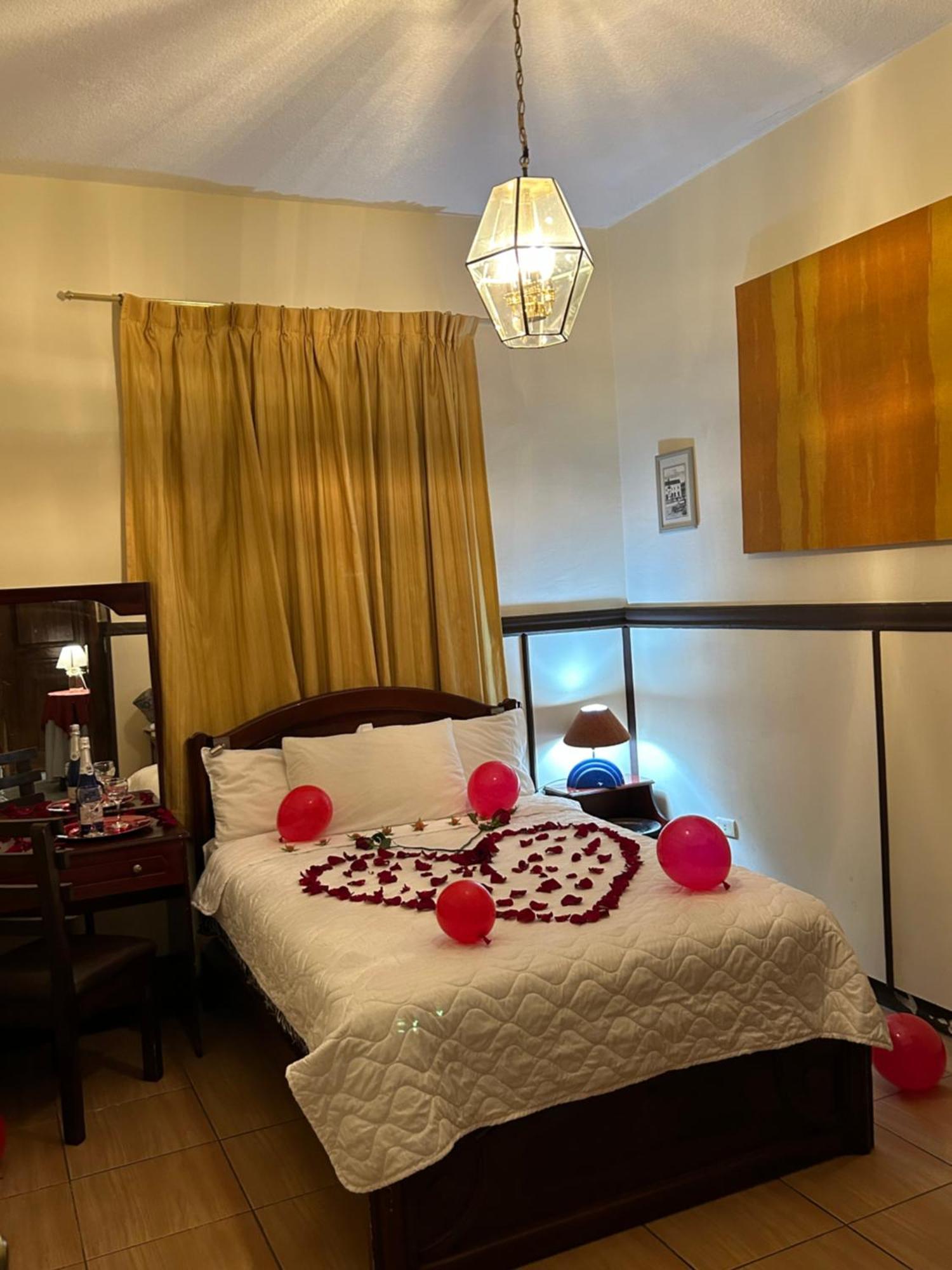 Hostal Casa Franciscana Кіто Екстер'єр фото